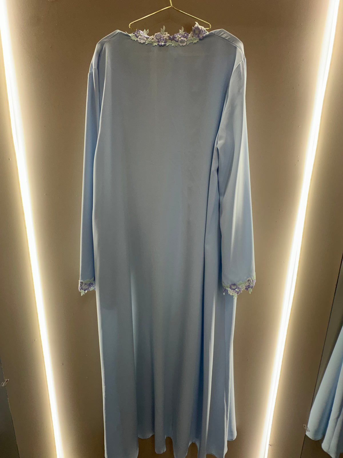 Floral Trim Belted Open Abaya