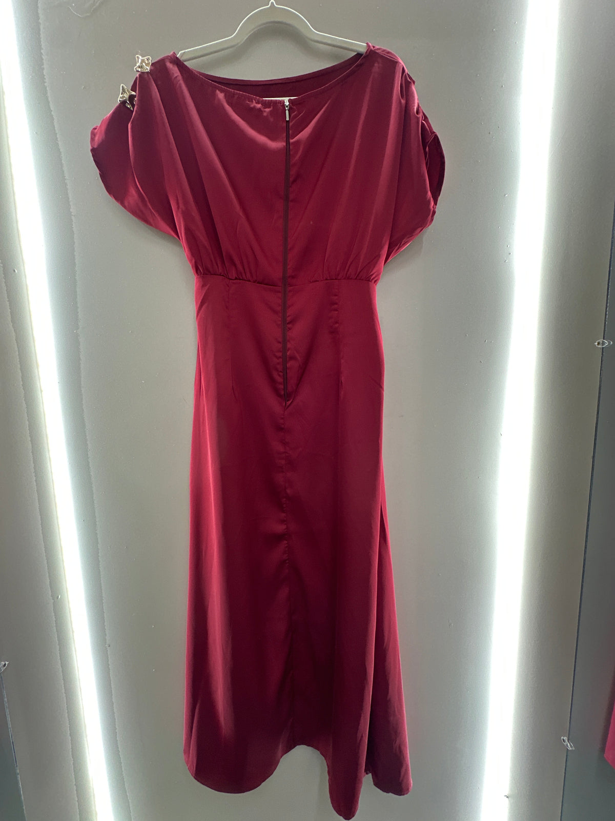 Twist Detail Satin