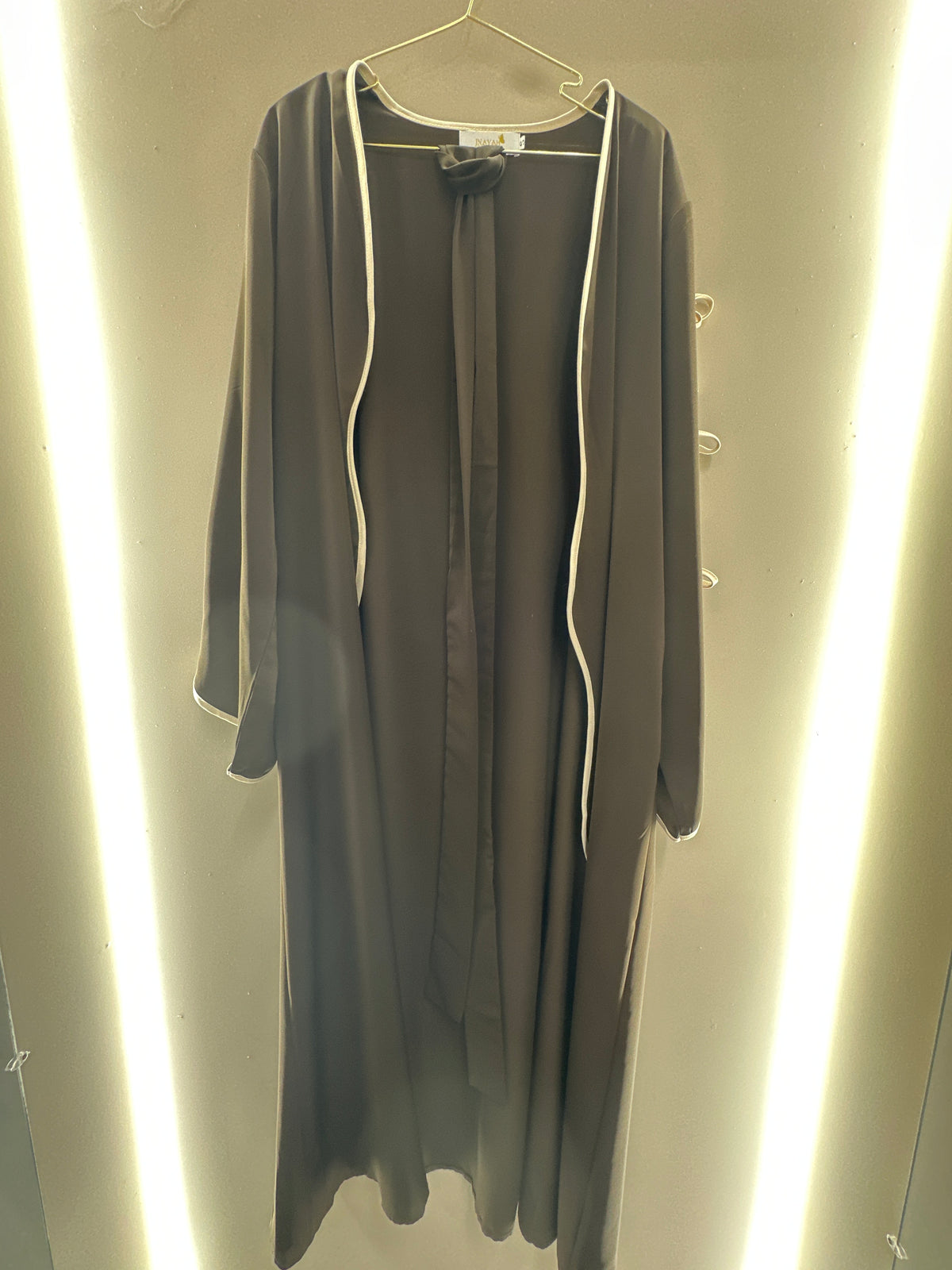 Scallop Trim Bow Sleeve Abaya