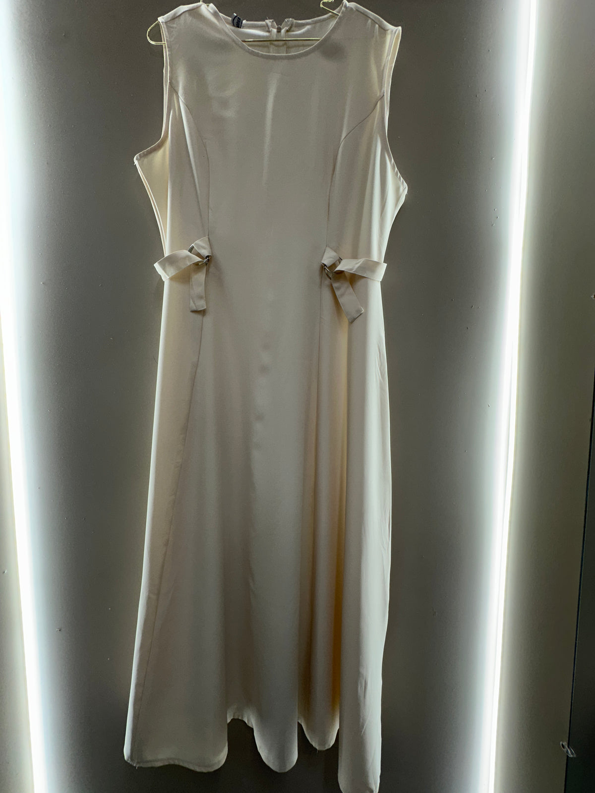 The Eliana Tie-Waist Maxi Dress