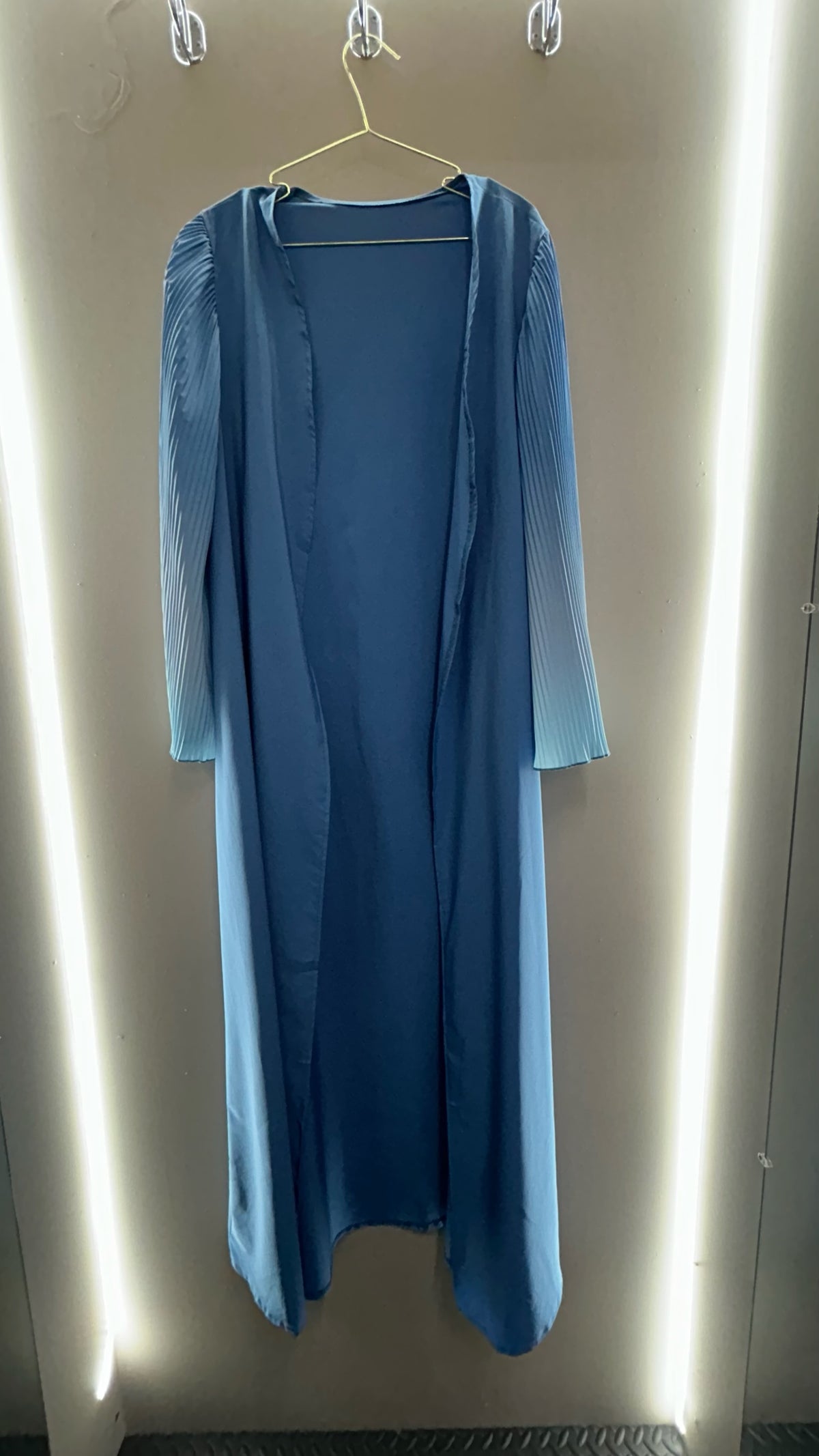 Pleated Sleeve Open Abaya