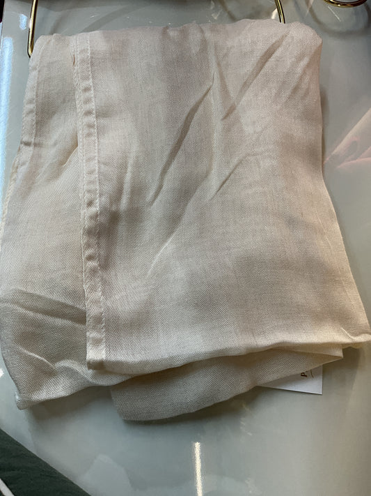 Modal Ivory Pearl
