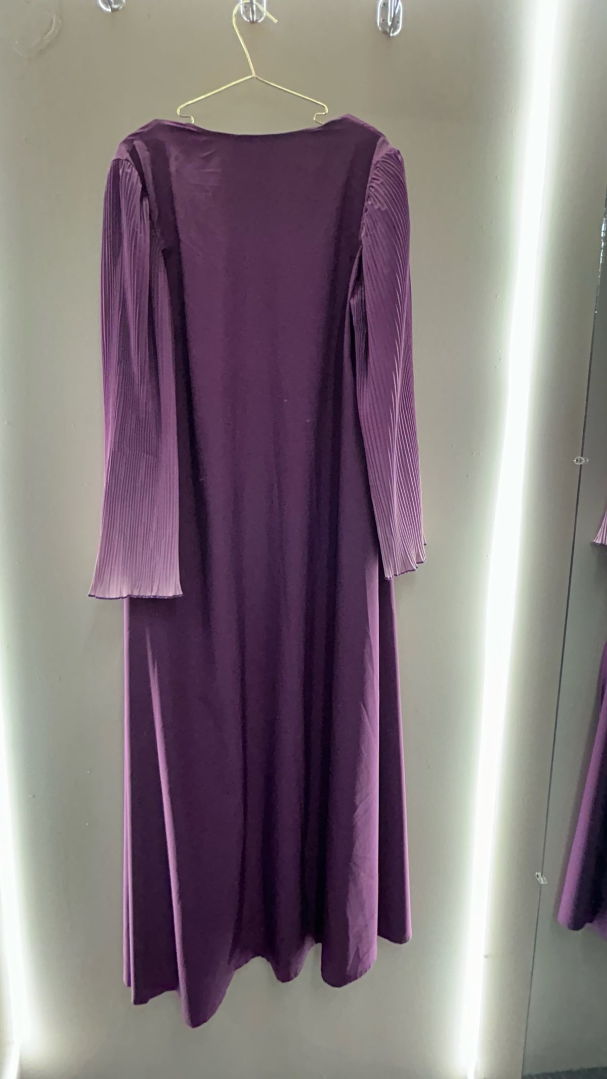 Pleated Sleeve Open Abaya
