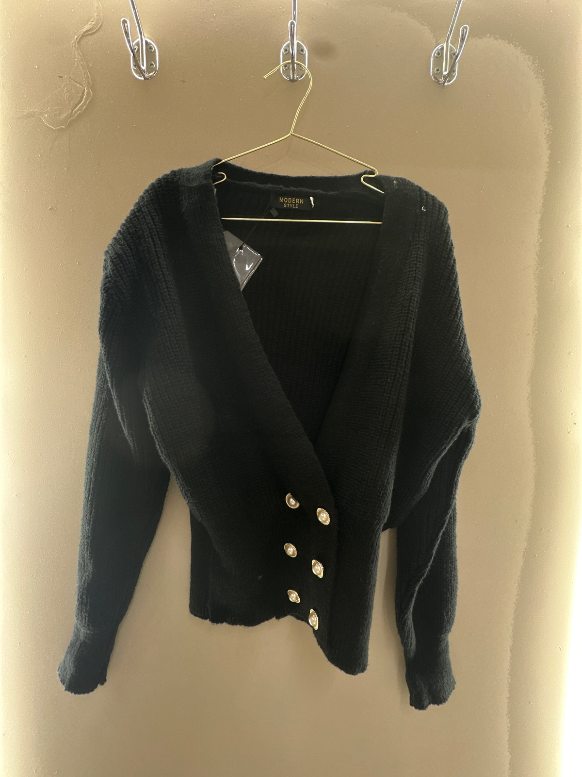 Pearl Button Knit Cardigan