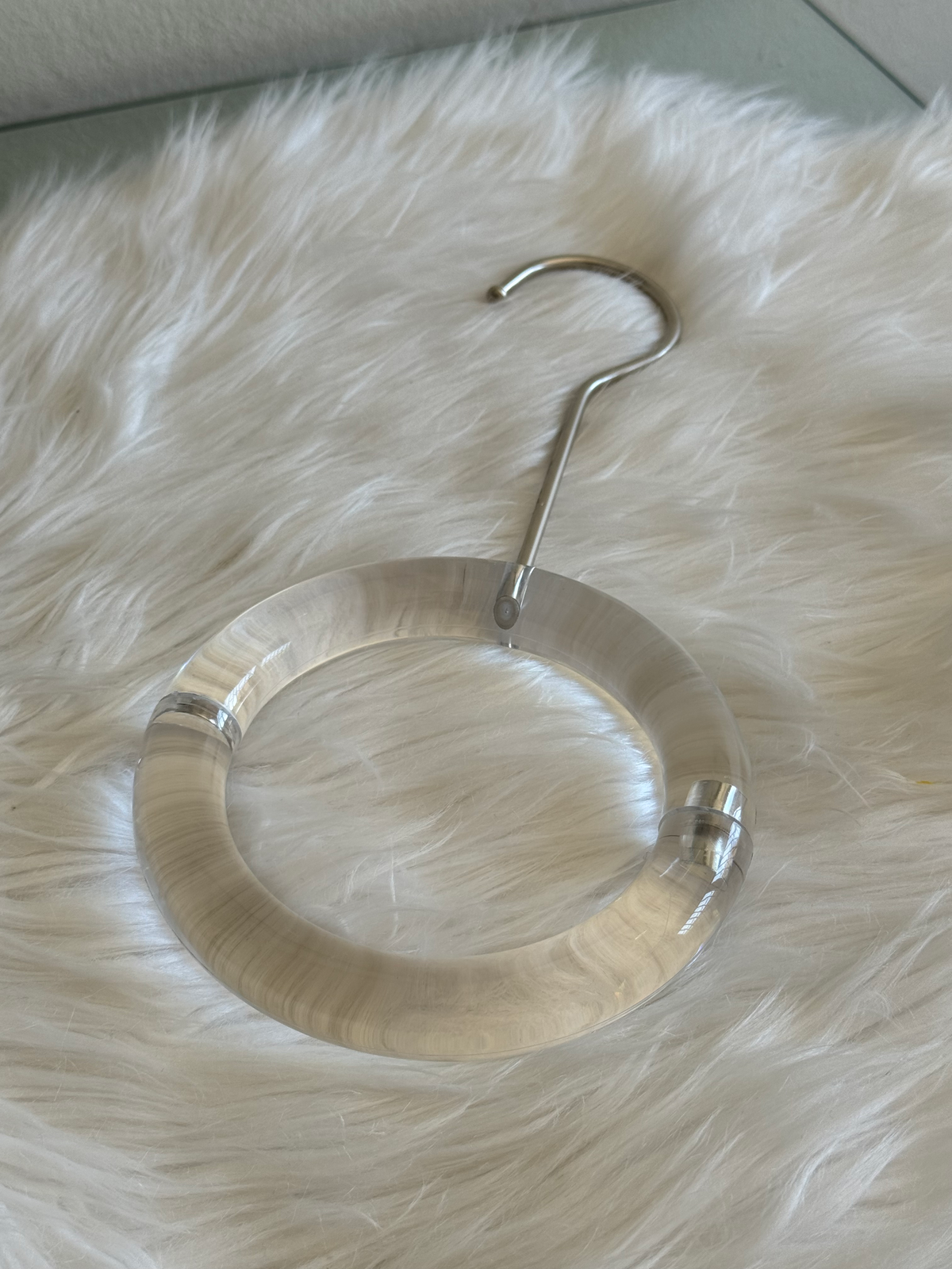 Inayah Magnetic Hanger