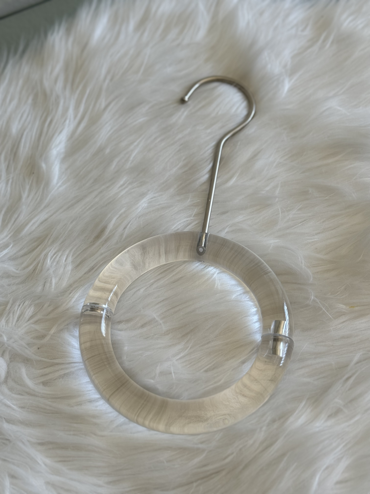 Inayah Magnetic Hanger