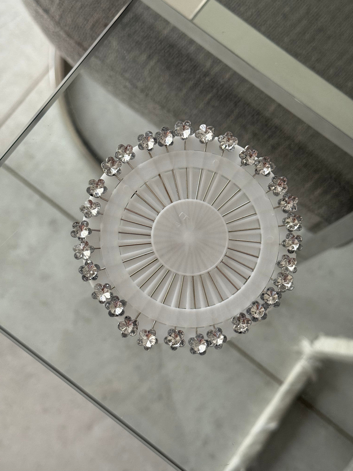 Clear Crystal Hijab Pin Wheel