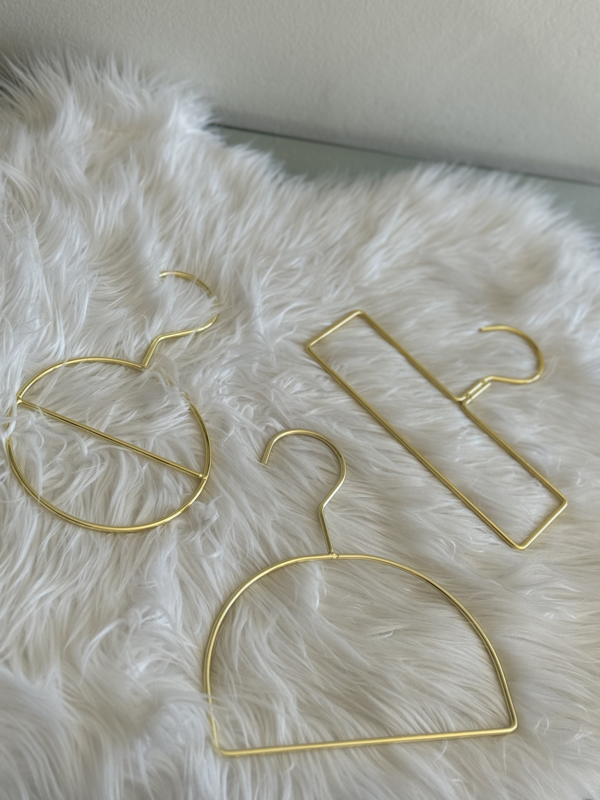 Gold Hijab Hangers — Set of 5