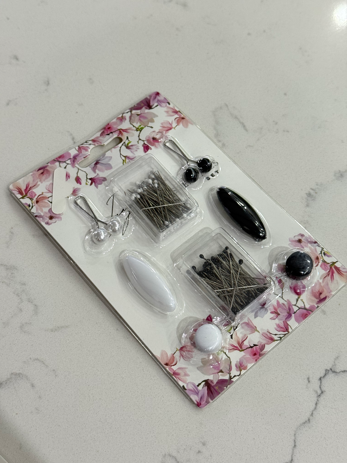 Inayah Essentials Kit