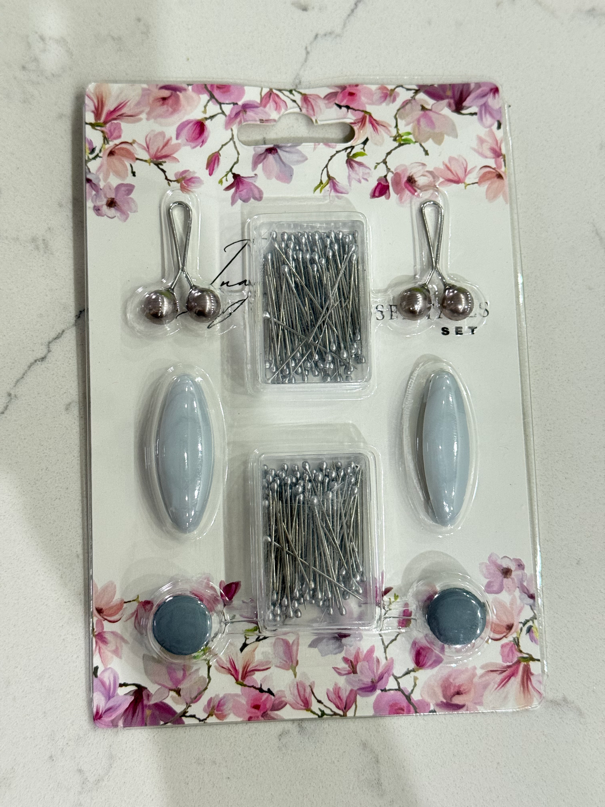 Inayah Essentials Kit
