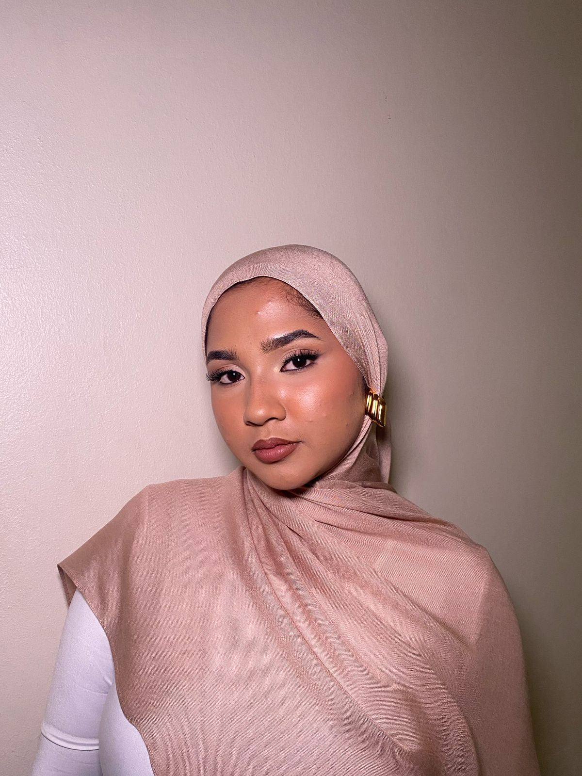 Premium Modal  - Nude