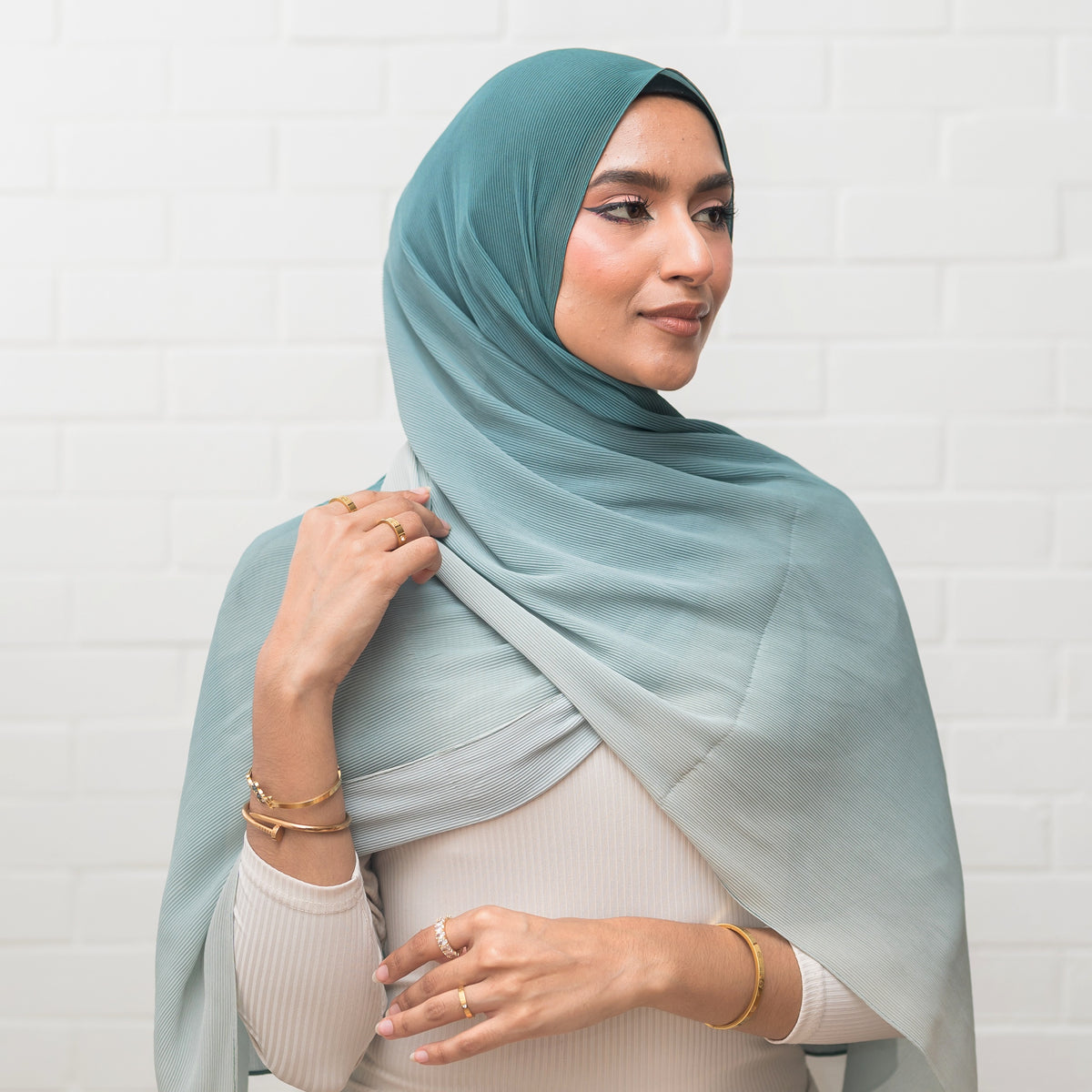 Sea foam ~ luxury crimped