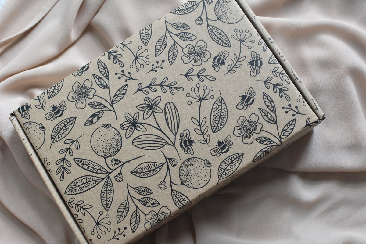 Gift box & ribbon (citrus garden)