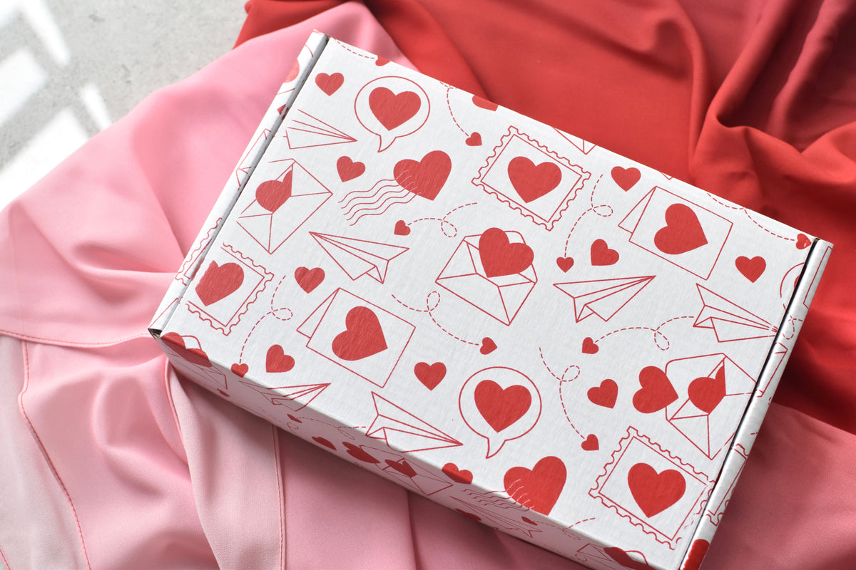 Gift box & ribbon (You’ve got Mail)