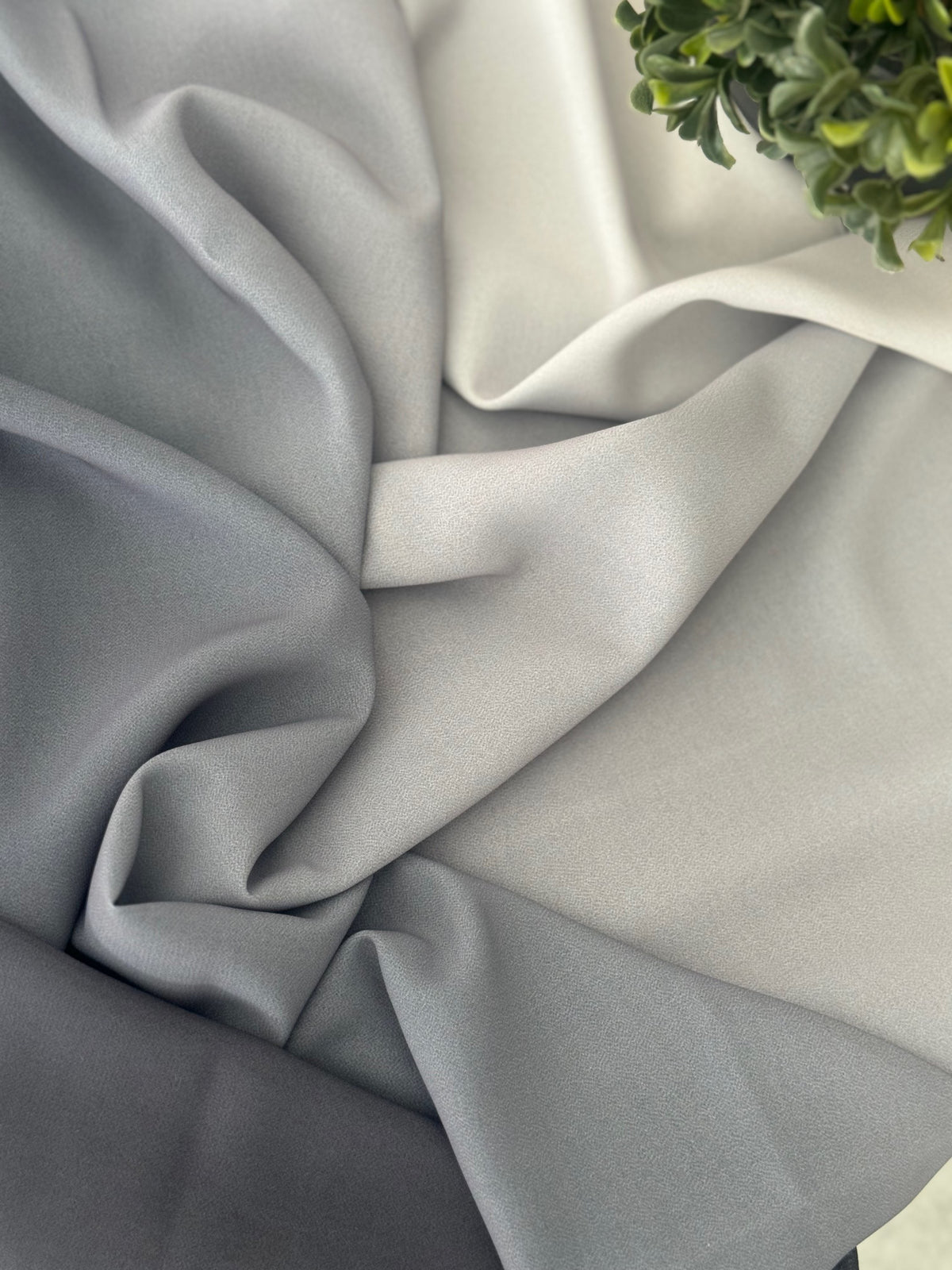Graphite ~ Premium Ombre — view 5