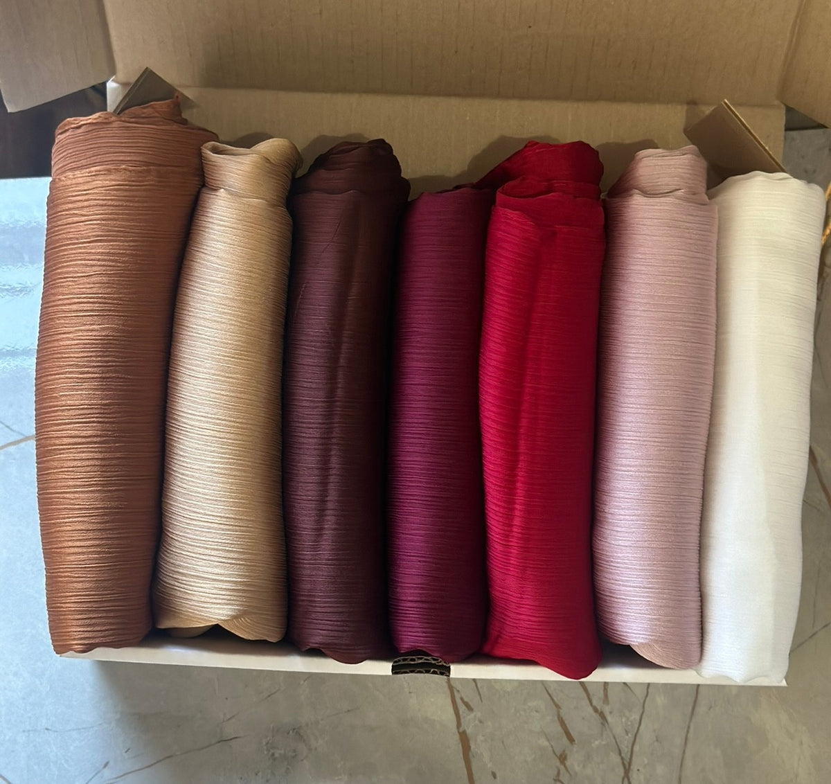 SET OF 5 NON SLIP SATIN — view 2